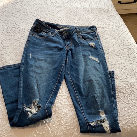 Blue Ripped Jeans - Picture 3 of 7